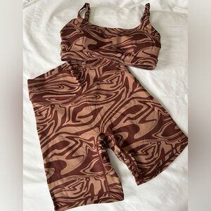 Vitality (Balance Athletica) Brown Swirl Activewear Set size small